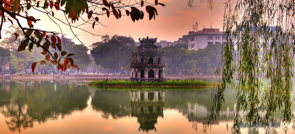 Hanoi Hoan Kiem lake